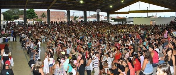 Prefeitura de Cocal promove grande festa em comemoração ao dia das mães - Imagem 5