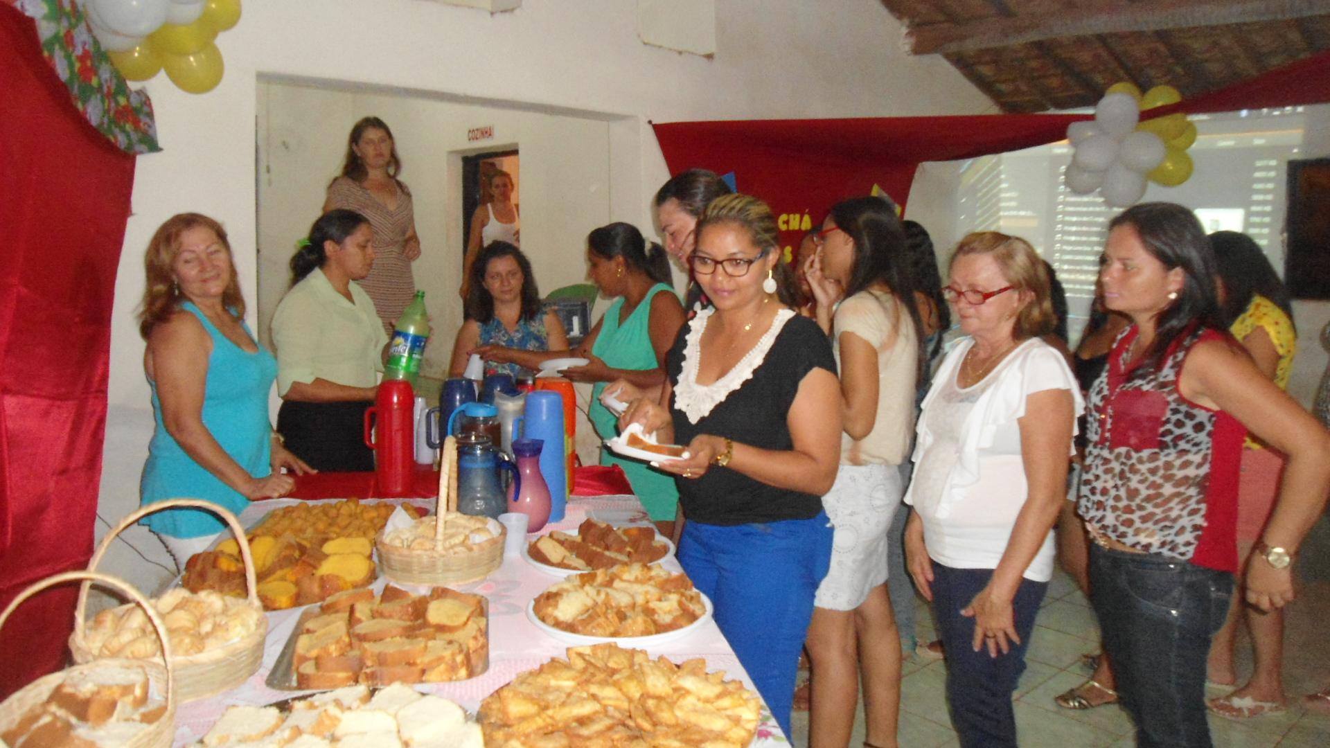 Escolas Municipais de Itainópolis comemoram Dia das Mães 