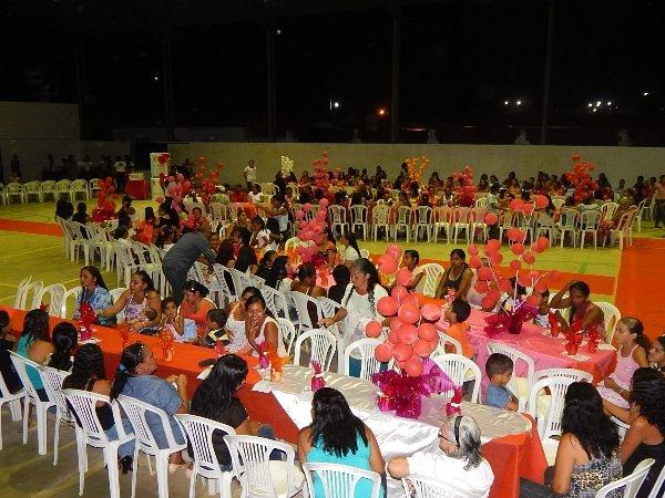 Prefeitura de Lagoinha preparou uma mega festa paras as Mães - Imagem 1