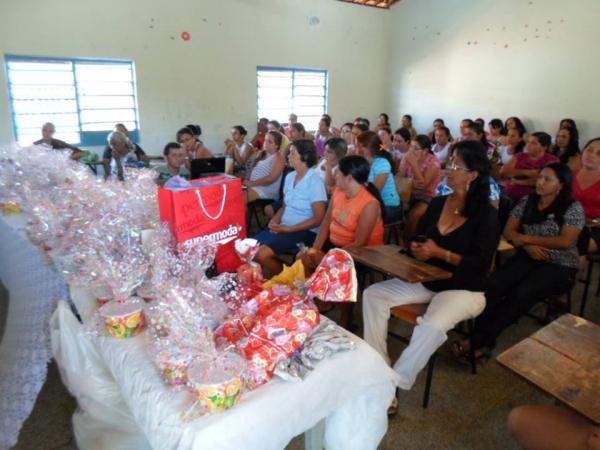 Escolas Municipais de Itainópolis comemoram Dia das Mães - Imagem 2