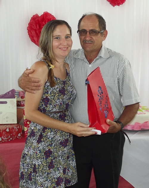 Prefeita Paula Araujo homenageou as mães brasileirenses com uma bela festa - Imagem 104