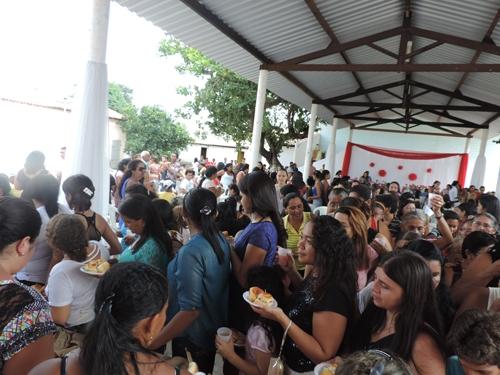 Prefeita Paula Araujo homenageou as mães brasileirenses com uma bela festa - Imagem 48