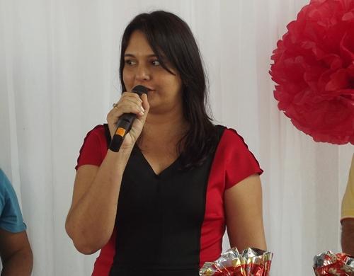 Prefeita Paula Araujo homenageou as mães brasileirenses com uma bela festa - Imagem 79