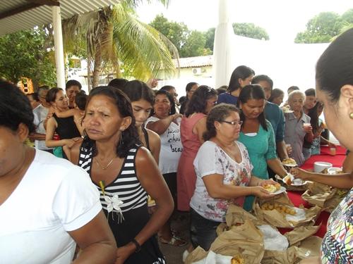 Prefeita Paula Araujo homenageou as mães brasileirenses com uma bela festa - Imagem 93