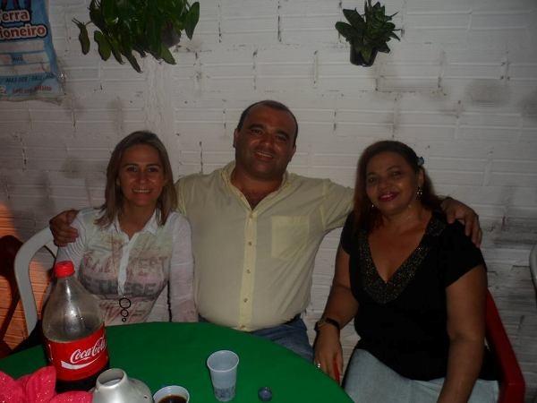 Mães do bairro Vale Verde são homenageadas com um farto jantar - Imagem 5