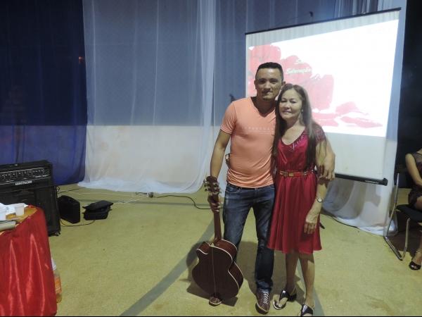 A prefeitura de Barra D’Alcântara em parceria com a Secretaria de Educação promoveu uma festa em comemoração ao dia das mães. - Imagem 6