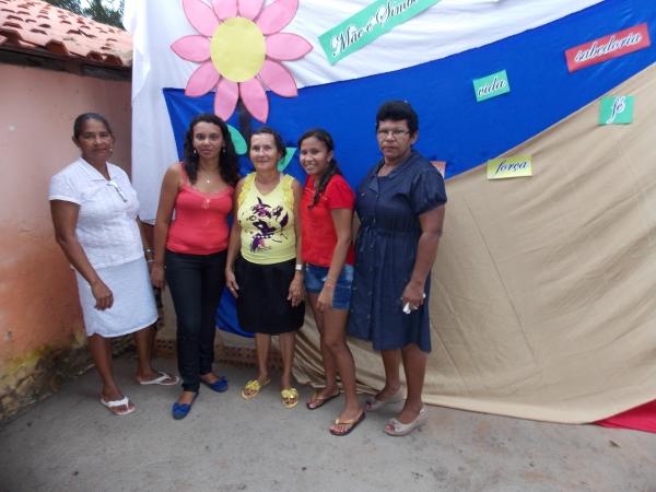 Escola Adelaide Magalhães realiza café da Manhã em homenagem as Mães - Imagem 18