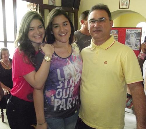 Prefeita Paula Araujo homenageou as mães brasileirenses com uma bela festa - Imagem 58