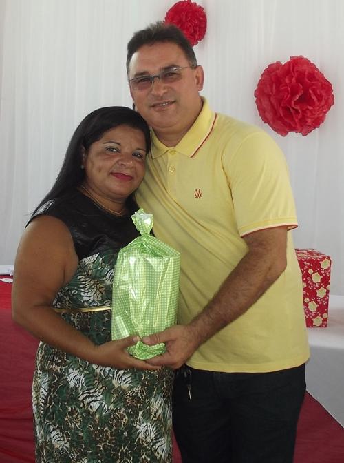 Prefeita Paula Araujo homenageou as mães brasileirenses com uma bela festa - Imagem 36