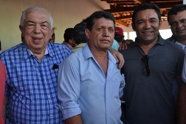 Prefeito Venicio do Participa de aniversario em Jacobina  - Imagem 17