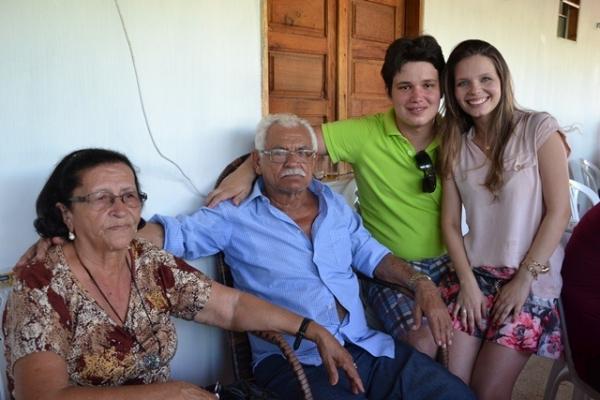 Prefeito Venicio do Participa de aniversario em Jacobina  - Imagem 2