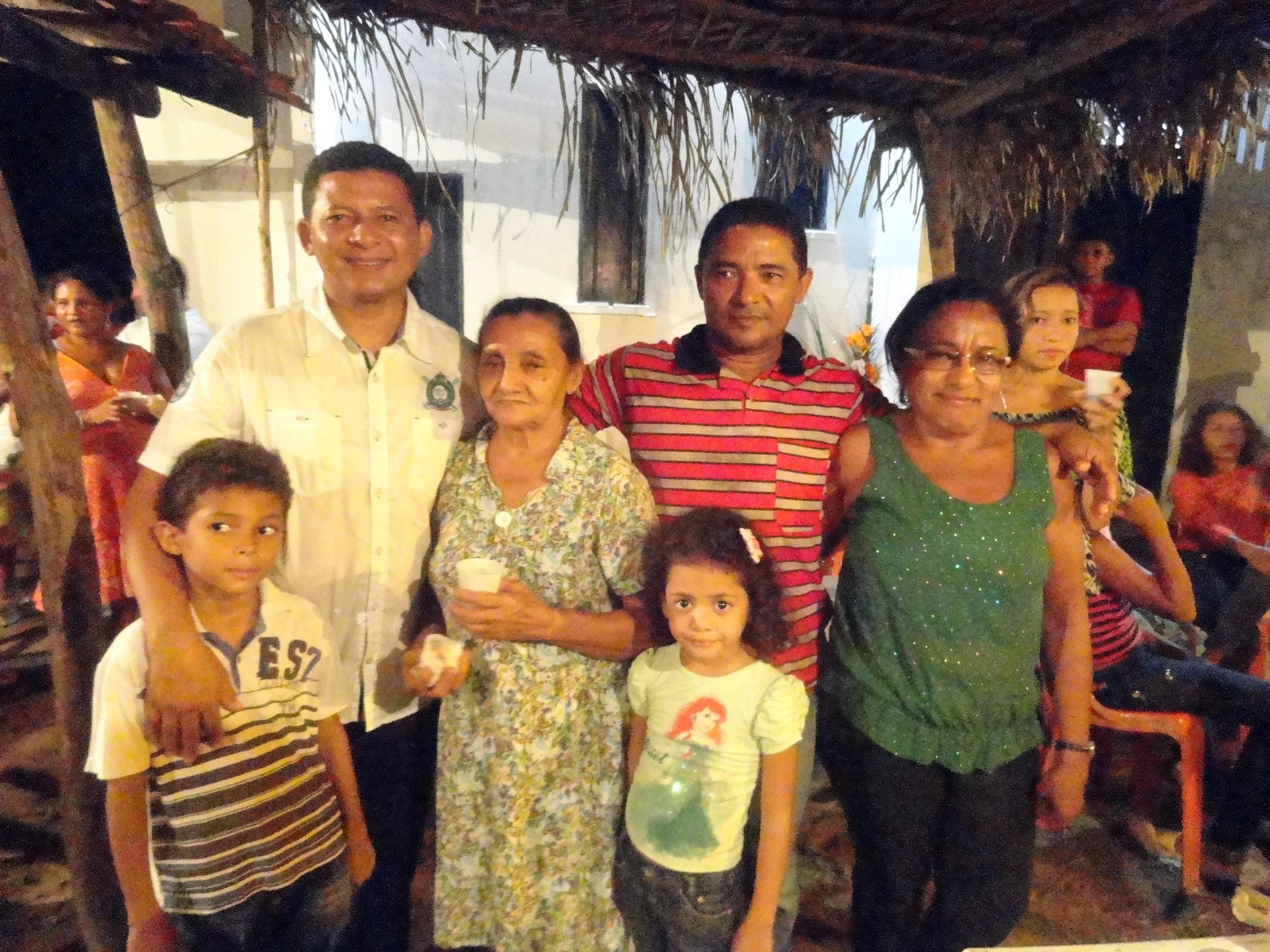 Felicitações para a Matriarca da família Geronço: Dona Antonia Francisca dos Anjos