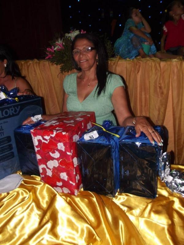 Muita alegria e emoção marcaram a festa em comemoração ao dia das Mães em Francisco Ayres - Imagem 28