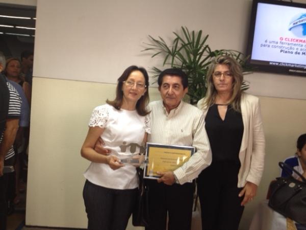 Prefeito Dr.Zé Maria Recebe Prêmio Prefeito Empreendedor do Sebrae - Imagem 1