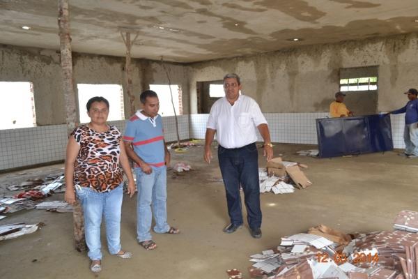 Prefeito Zé Resende visita obras acompanhado de vereadores - Imagem 30