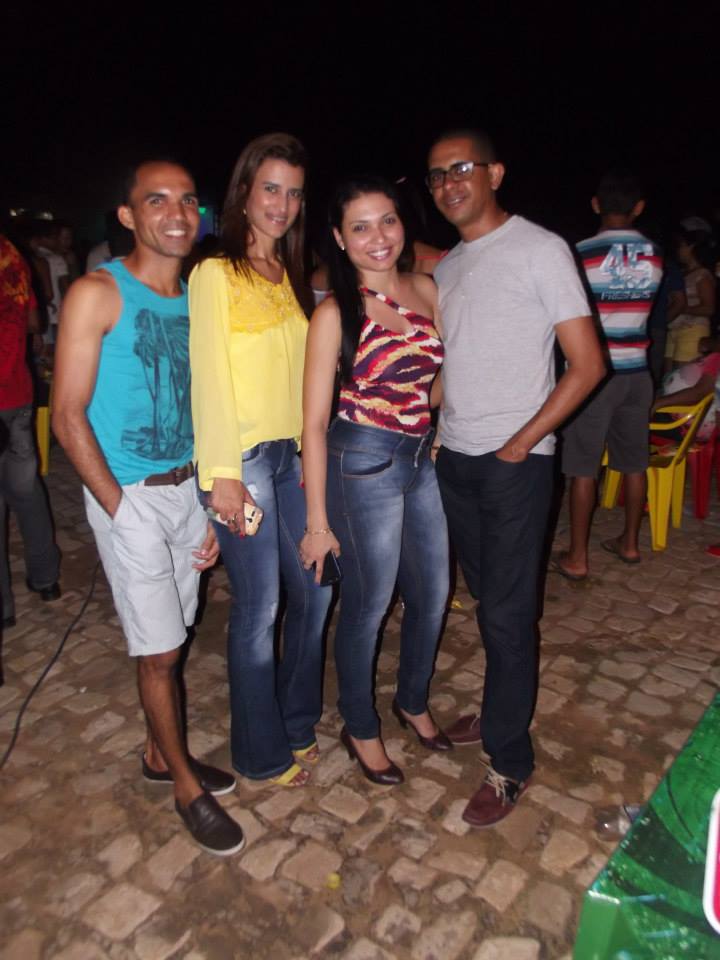 Imagens capturadas pelo blogueiro na tradicional seresta das mães