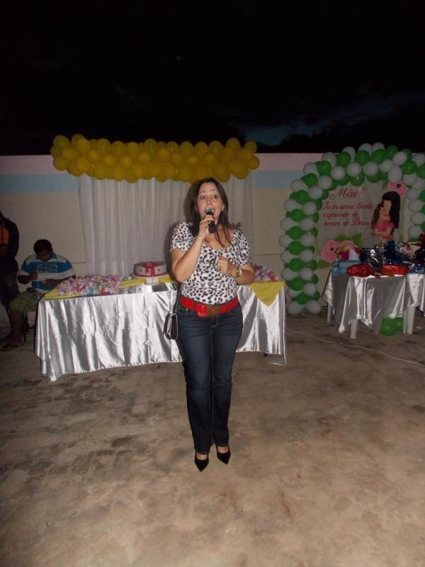 Equipe do Serviço de Convivência e Fortalecimento de Vínculos homenageia as Mães - Imagem 13