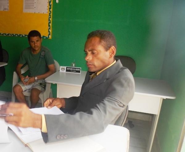 Prefeita Gadocha prestigia  reunião da Câmara de vereadores em Canavieira  - Imagem 12