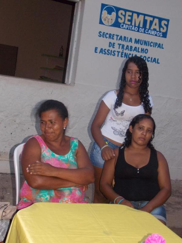 Equipe do Serviço de Convivência e Fortalecimento de Vínculos homenageia as Mães - Imagem 7