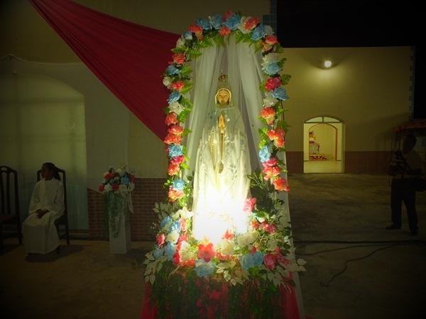 Bispo Dom Plínio Celebra Missa/novena em Homenagem a Nossa Senhora de Fátima na Comunidade Buriti Grande - Imagem 10