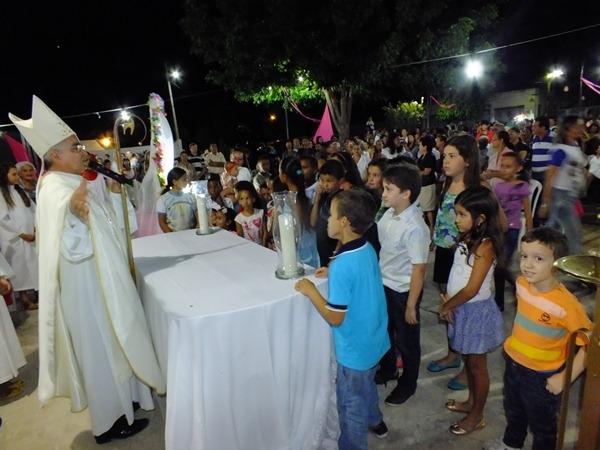 Bispo Dom Plínio Celebra Missa/novena em Homenagem a Nossa Senhora de Fátima na Comunidade Buriti Grande - Imagem 3