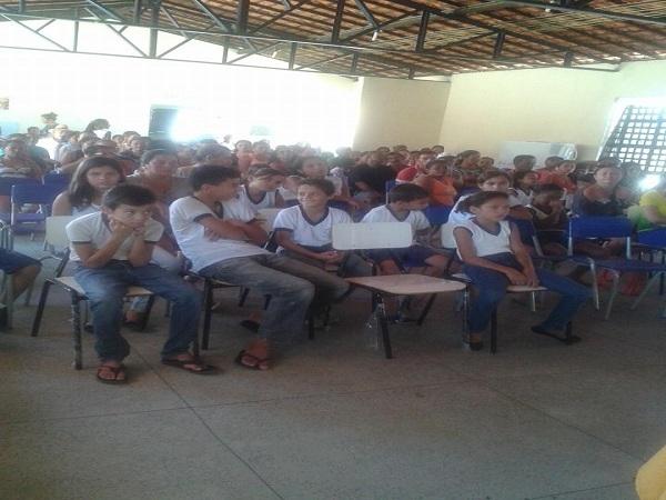 Município realiza palestra contra a exploração sexual de crianças e adolescente   - Imagem 5