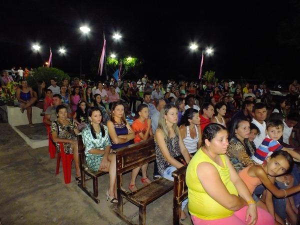 Bispo Dom Plínio Celebra Missa/novena em Homenagem a Nossa Senhora de Fátima na Comunidade Buriti Grande - Imagem 12