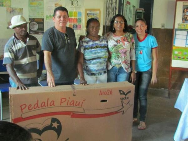 Alunos são beneficiados com o Programa “Pedala Piauí” - Imagem 10