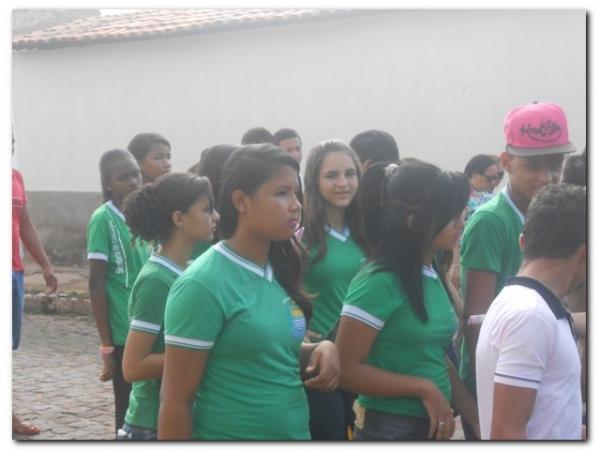 Caminhada em Prol o dia 18 de Maio, dia de Combate ao Abuso e a Exploração Sexual de Crianças e Adolescentes - Imagem 20