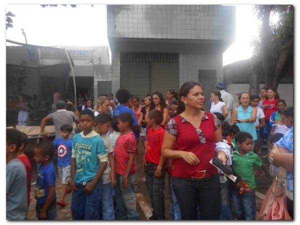 Caminhada em Prol o dia 18 de Maio, dia de Combate ao Abuso e a Exploração Sexual de Crianças e Adolescentes - Imagem 29