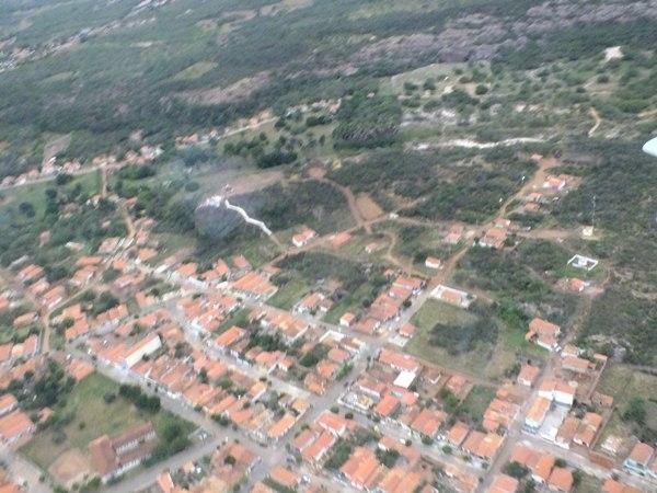 Veja, em primeira mão, fotos aéreas do belíssimo espaço urbano do município de Dom Expedito Lopes “com um lindo pôr do sol” - Imagem 43