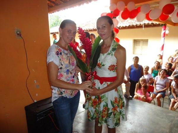 Escola Municipal 13 de Maio Homenageou as Mães pela passagem de seu Dia - Imagem 39