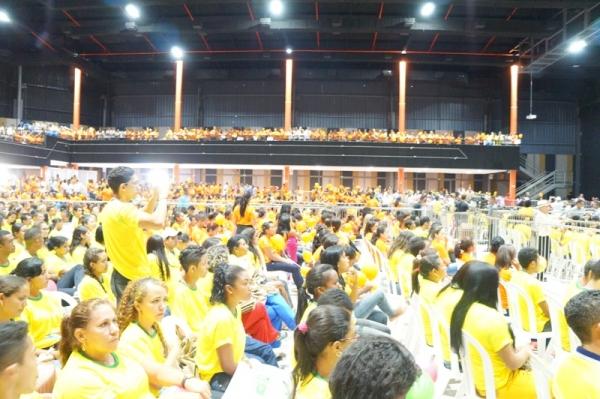 Alunos do PRONATEC recebem certificados em solenidade com a presidente Dilma - Imagem 7