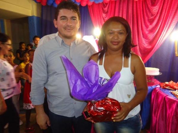 Anexo Santa Catarina realizou Festa Para as Mães - Imagem 61