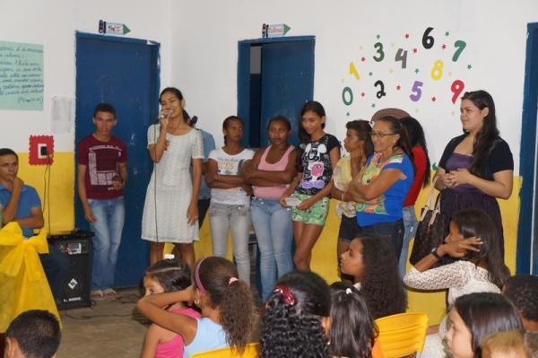 Escolas Municipais realizam homenagens para as mães - Imagem 1