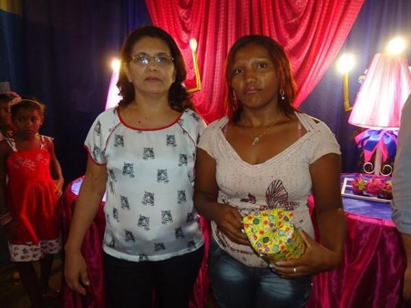 Anexo Santa Catarina realizou Festa Para as Mães - Imagem 53