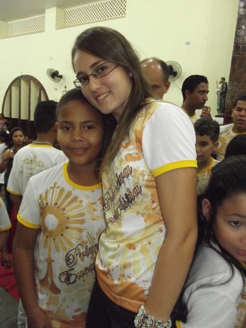 A Primeira Eucaristia de Weverton Santos e Maria Vitória - Imagem 6