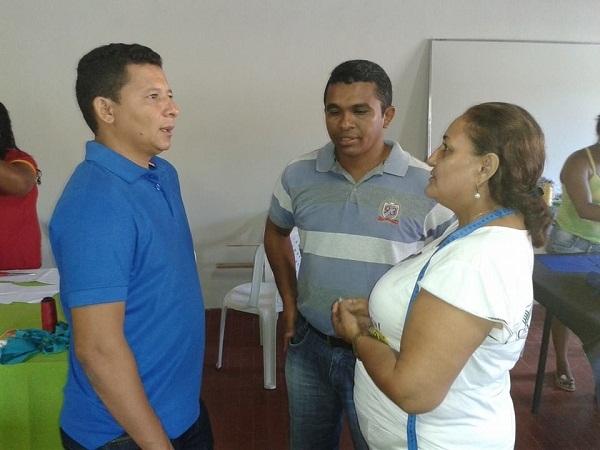 Prefeito Manin Geronço e Vice-Prefeito Raimundo do PT visitam cursistas no CRAS  - Imagem 3