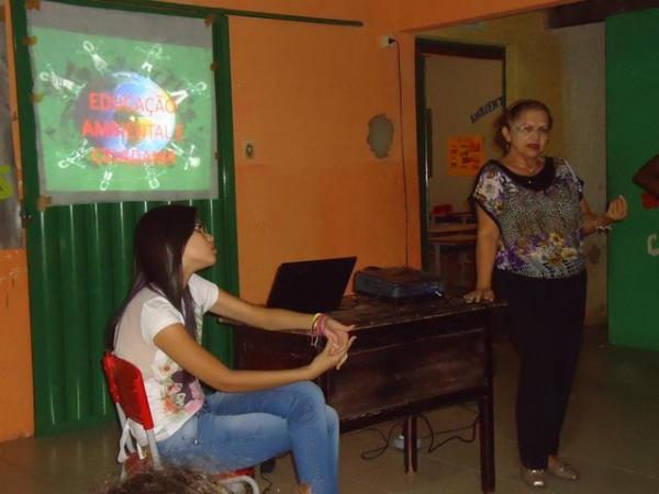 Programa Eu faço Minha Cidade Mais Limpa chega ao Bairro Sinobilina - Imagem 4