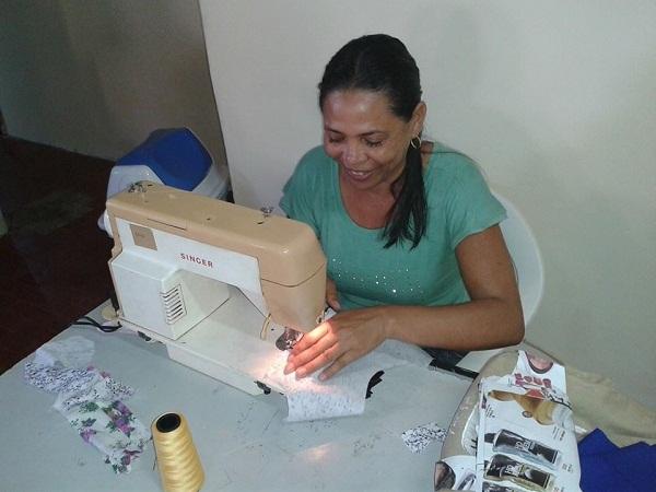 Prefeito Manin Geronço e Vice-Prefeito Raimundo do PT visitam cursistas no CRAS  - Imagem 2