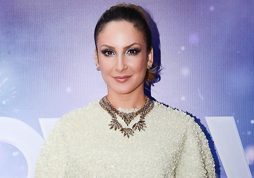 Claudia Leitte fala sobre sua rotina de cuidados com a pele