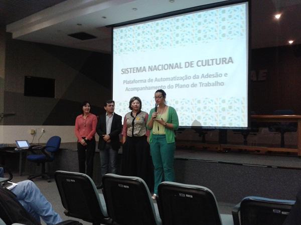 Secretário de Cultura Profº Bill participa de Oficina em Teresina