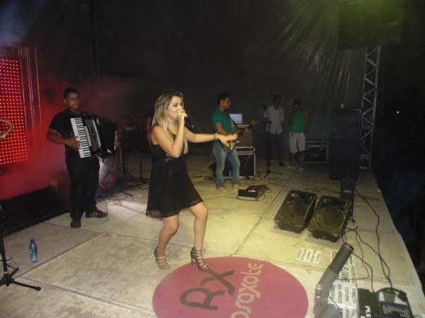 Festa do Trabalhador reúne multidão na Praça da Igreja Matriz - Imagem 27