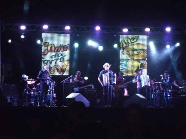  Caninana do Forró encerra 22° aniversário de Santa Rosa do Piauí; confira as fotos