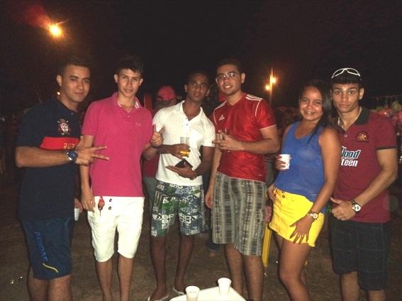 Vaquejada e muito forró garantiu a noite de encerramento nos festejos de São Félix - Imagem 44