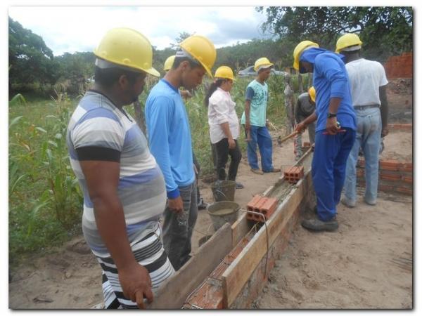 Prefeitura Municipal de Inhuma e ADM em parceria com a Secretaria Estadual de Empreendedorismo beneficiam inhumenses com Curso de Pedreiro - Imagem 2