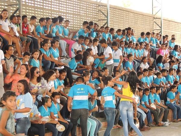          Caminhada encerra campanha contra a exploração sexual de crianças e jovens - Imagem 12