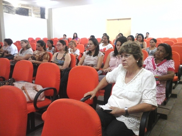 Saúde Municipal homenageia enfermeiros e técnicos em enfermagem - Imagem 7