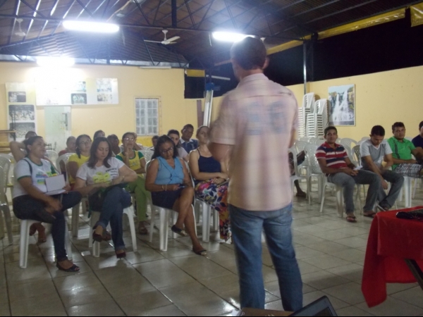 Secretaria de Saúde realiza a semana da Limpeza contra a Dengue - Imagem 12