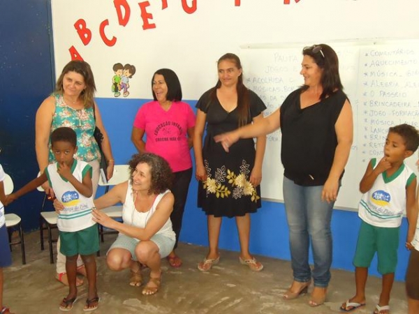 Formadora do Projeto Brincar visitou a Cidade de Ipiranga - Imagem 40